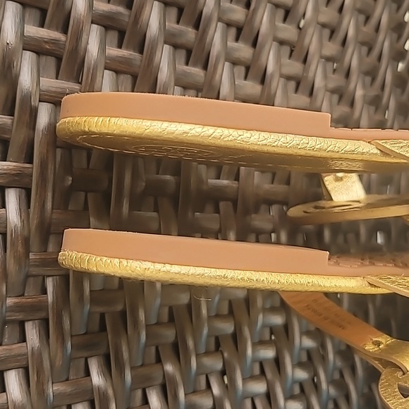 🥰Gold Tory Burch Miller sandals🥰 - Picture 10 of 13